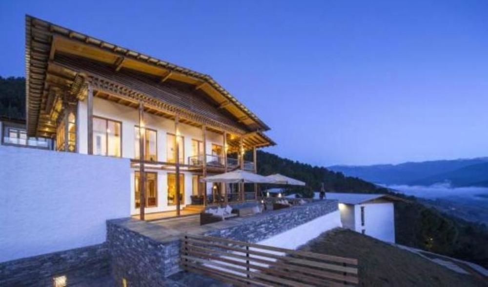 เดนซา บูทิก รีสอร์ต Hotel ปูนาคา ภายนอก รูปภาพ
