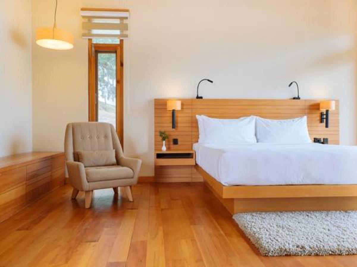 เดนซา บูทิก รีสอร์ต Hotel ปูนาคา ภายนอก รูปภาพ